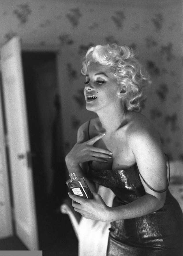 Campanie omagiu – Marilyn Monroe, noua imagine a parfumului Chanel No 5