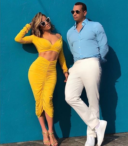 Jennifer Lopez si Alex Rodriguez in noua campanie pentru ochelari de soare Quay Australia